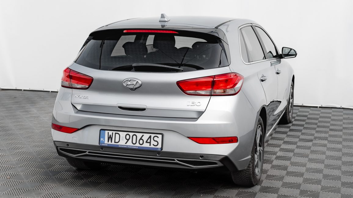 Hyundai i30 1.5 DPI Smart WD9064S w leasingu dla firm