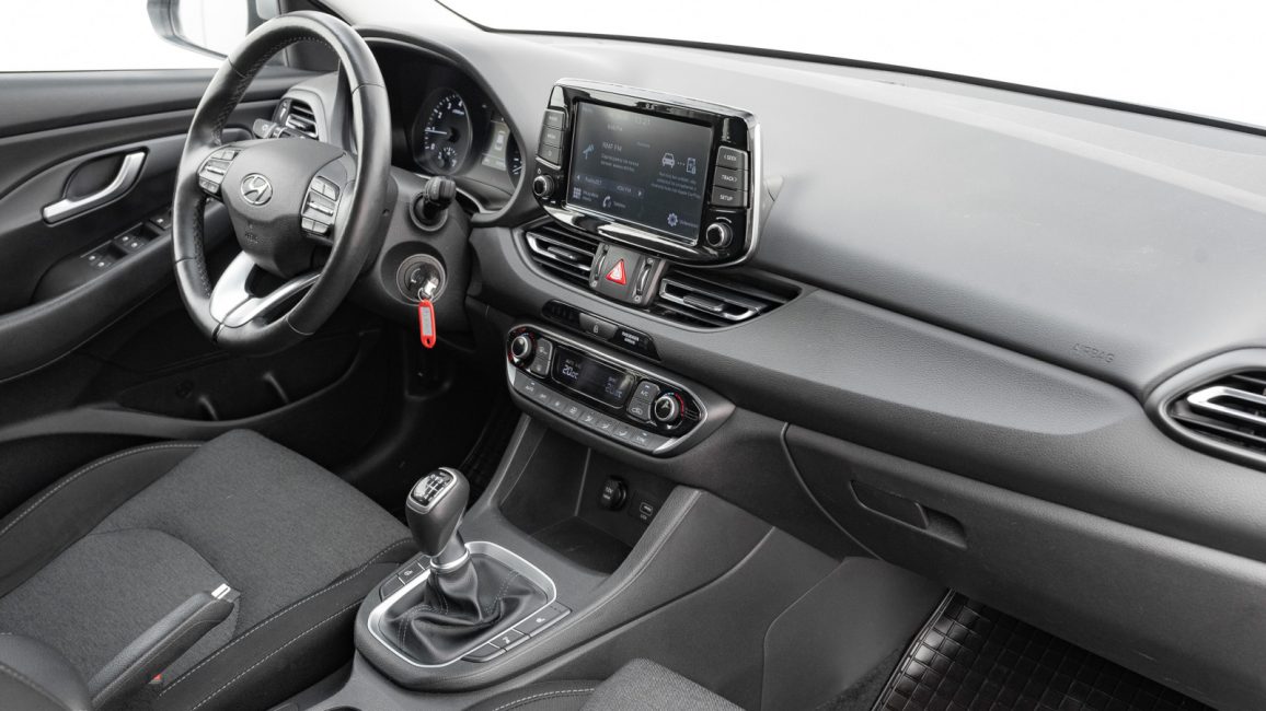 Hyundai i30 1.5 DPI Smart WD9060S w abonamencie