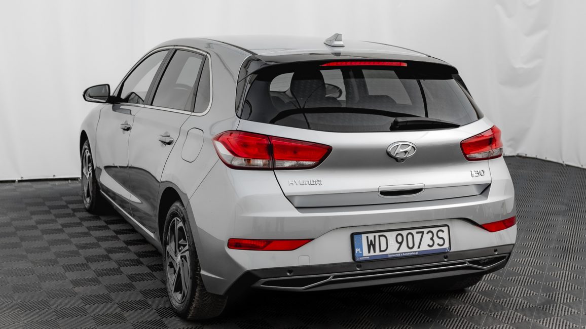 Hyundai i30 1.5 DPI Smart WD9073S w abonamencie