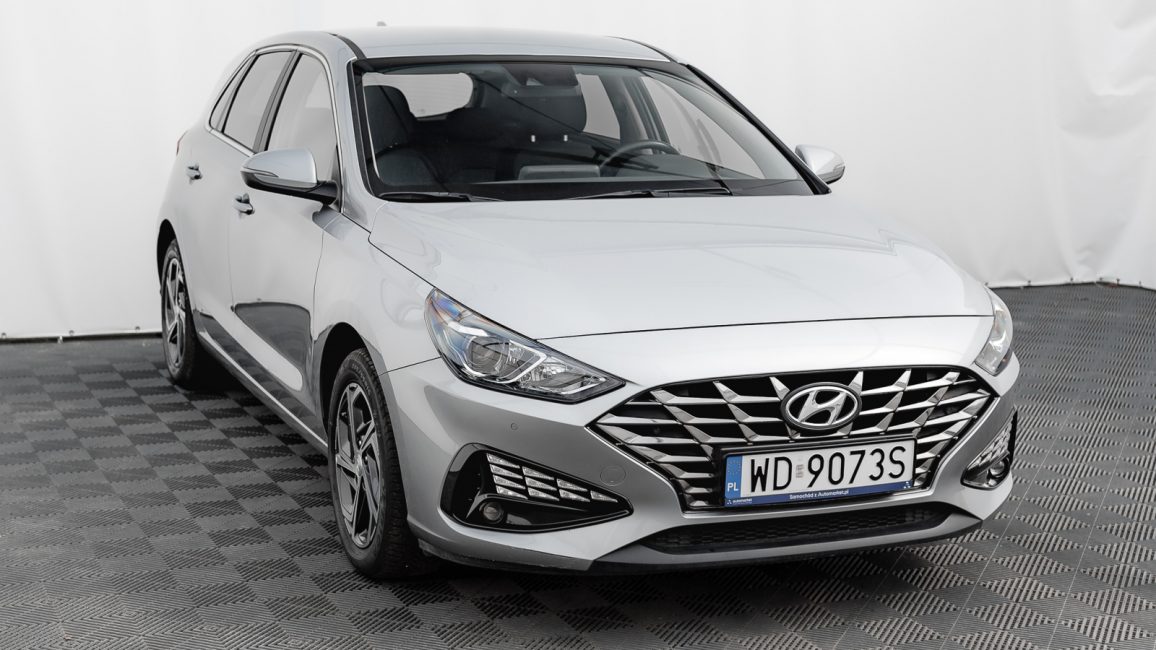 Hyundai i30 1.5 DPI Smart WD9073S w abonamencie
