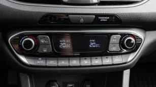Hyundai i30 1.5 DPI Smart WD9073S w abonamencie