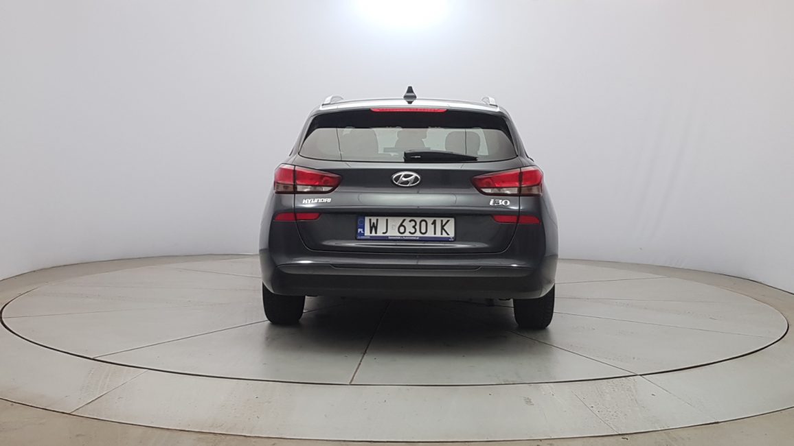 Hyundai i30 1.5 DPI Classic + WJ6301K w abonamencie