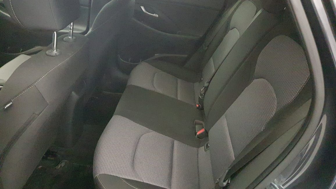 Hyundai i30 1.5 DPI Classic + WJ6301K w abonamencie