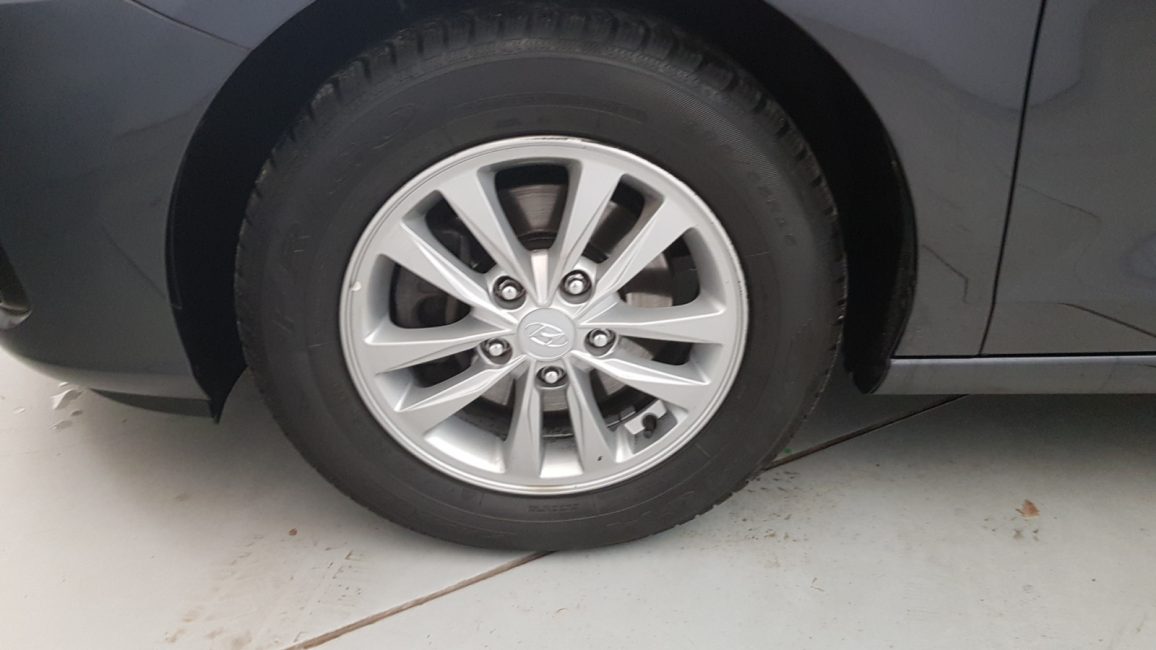 Hyundai i30 1.5 DPI Classic + WJ6301K w abonamencie
