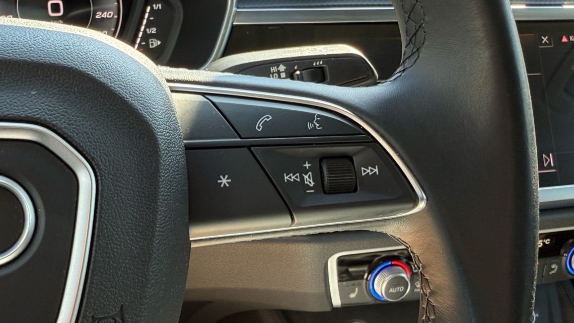 Audi Q3 35 TFSI mHEV S tronic DW3RE78 w zakupie za gotówkę
