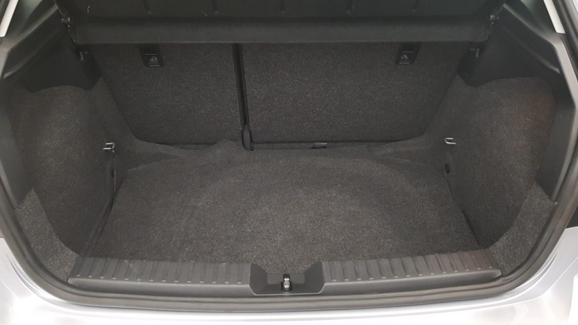 Seat Ibiza 1.0 Reference S&S WD6304S w zakupie za gotówkę