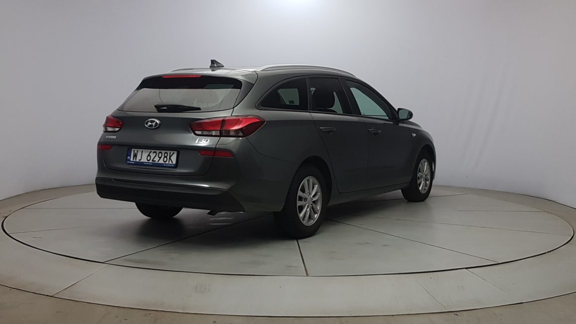 Hyundai i30 1.5 DPI Classic + WJ6298K w abonamencie