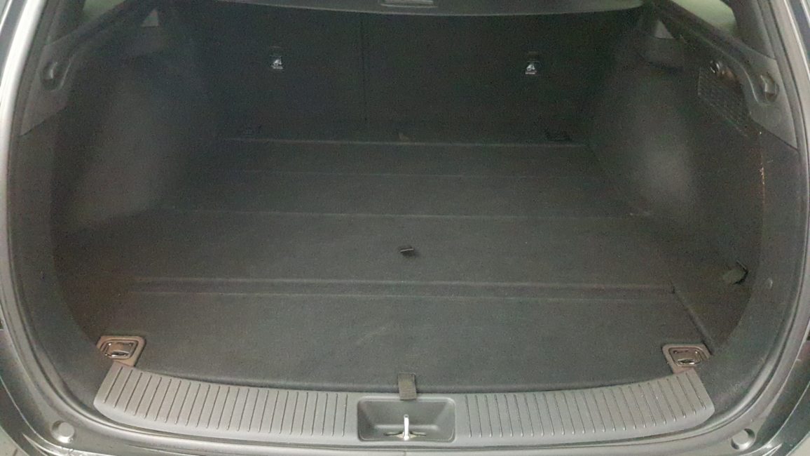 Hyundai i30 1.5 DPI Classic + WJ6298K w abonamencie
