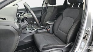 Hyundai i30 1.5 DPI Smart WJ1119L w abonamencie dla firm