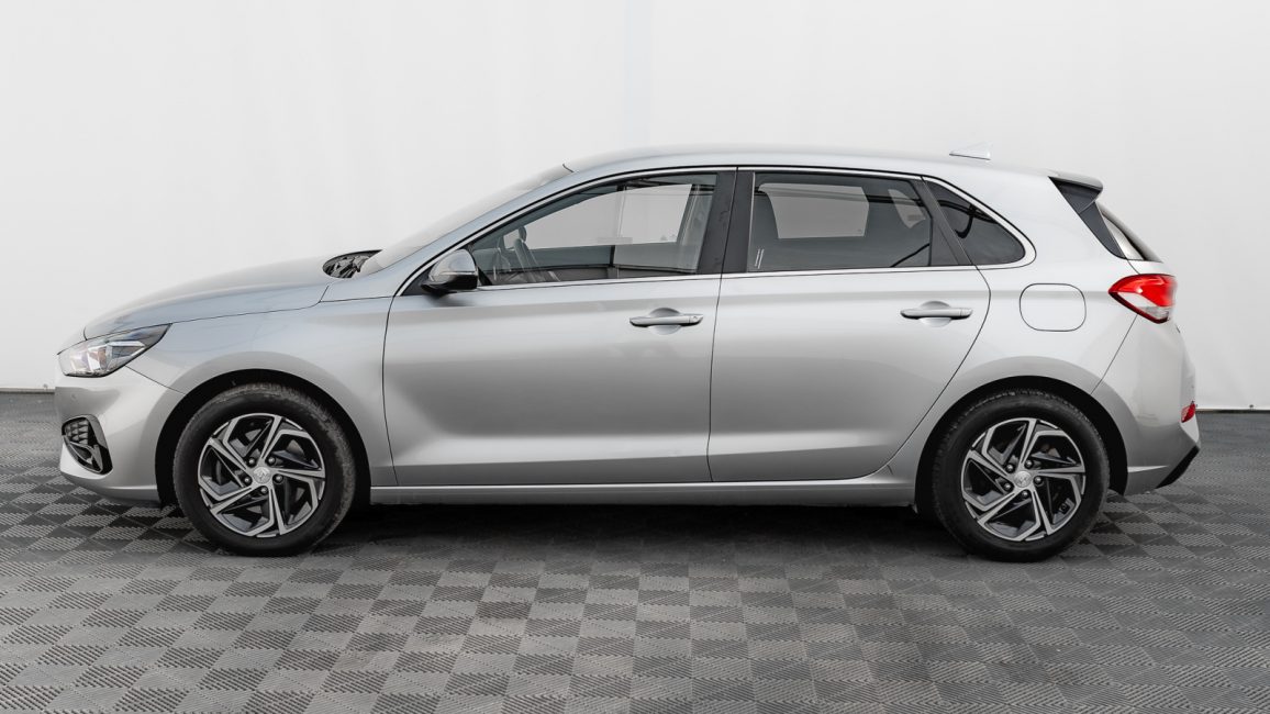 Hyundai i30 1.5 DPI Smart WJ1125L w abonamencie