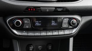 Hyundai i30 1.5 DPI Smart WJ1125L w abonamencie