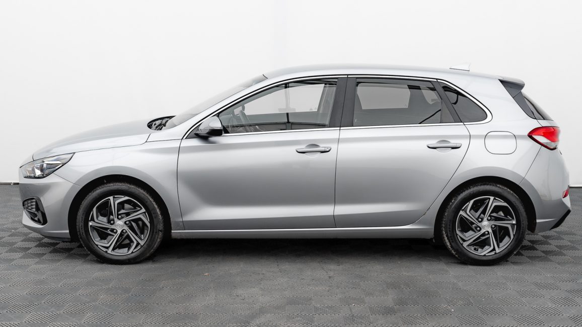 Hyundai i30 1.5 DPI Smart WJ1126L w abonamencie