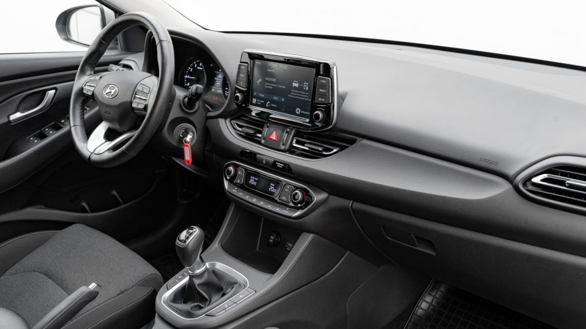 Hyundai i30 1.5 DPI Smart WJ1126L w abonamencie