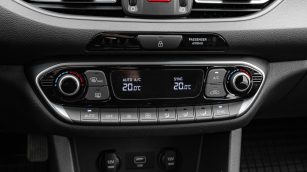 Hyundai i30 1.5 DPI Smart WJ1126L w abonamencie
