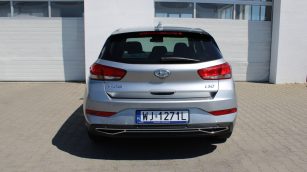 Hyundai i30 1.5 DPI Smart WJ1271L w leasingu dla firm