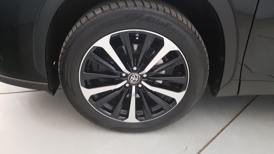 Toyota Highlander 2.5 Hybrid Executive EL5EY14 w zakupie za gotówkę