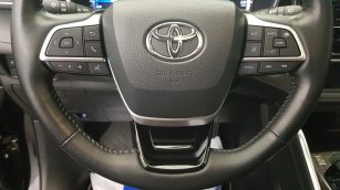 Toyota Highlander 2.5 Hybrid Executive EL5EY14 w zakupie za gotówkę