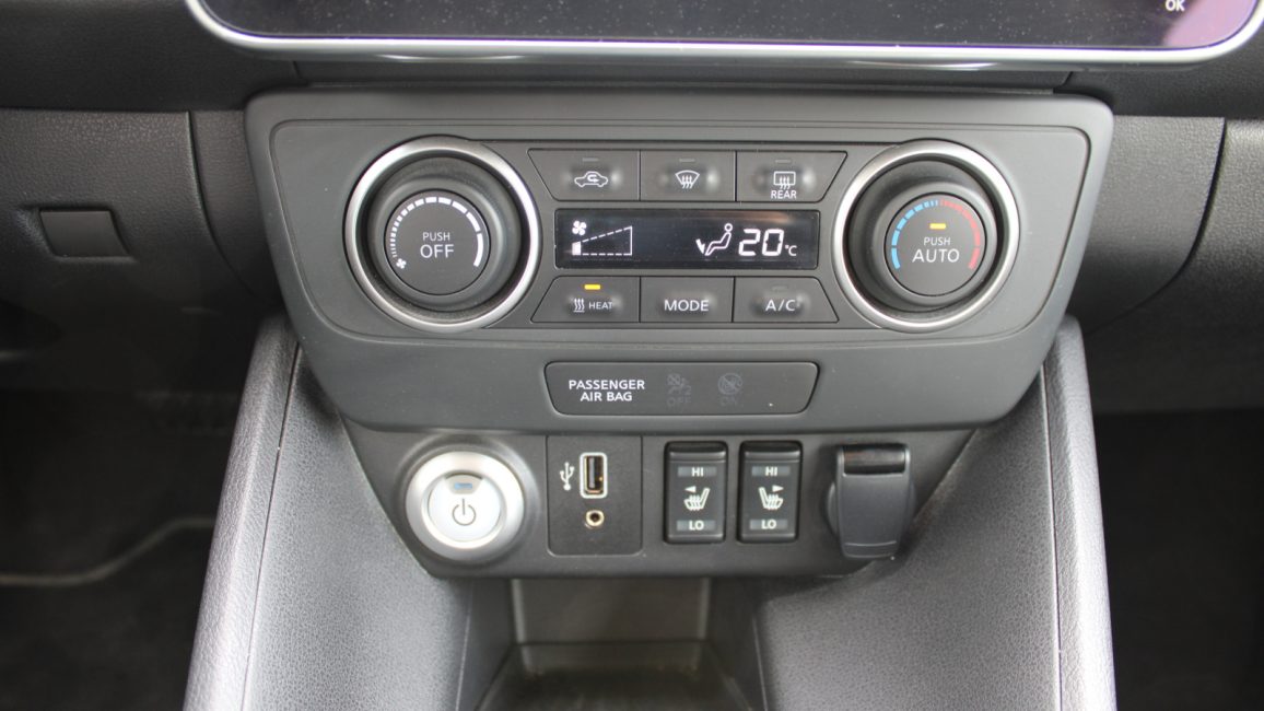 Nissan Leaf 40kWh Acenta PY28053 w abonamencie dla firm