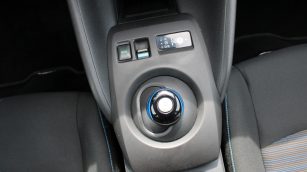 Nissan Leaf 40kWh Acenta PY28053 w abonamencie dla firm