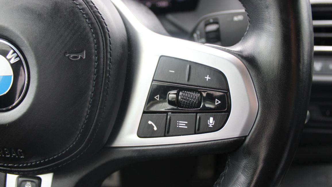BMW 218i M Sport aut PO7XC70 w zakupie za gotówkę