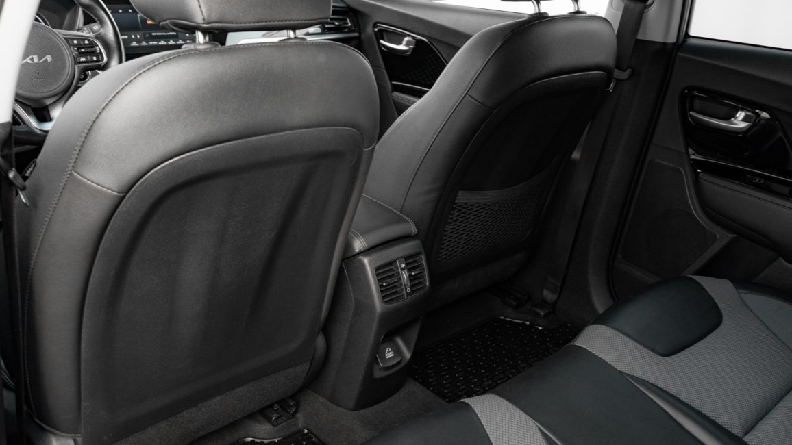 Kia e-Niro 64kWh XL GD016YR w abonamencie