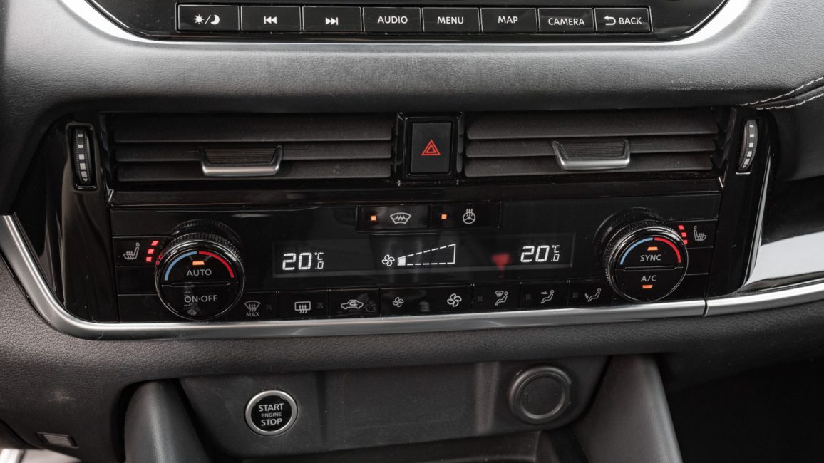 Nissan Qashqai 1.3 DIG-T mHEV N-Connecta WJ5373K w abonamencie