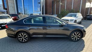 Volkswagen Passat 1.5 TSI EVO Business DSG DW4RX32 w abonamencie dla firm