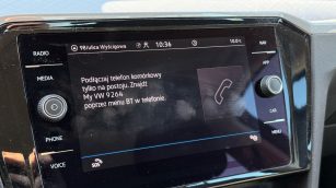 Volkswagen Passat 1.5 TSI EVO Business DSG DW4RX32 w abonamencie dla firm
