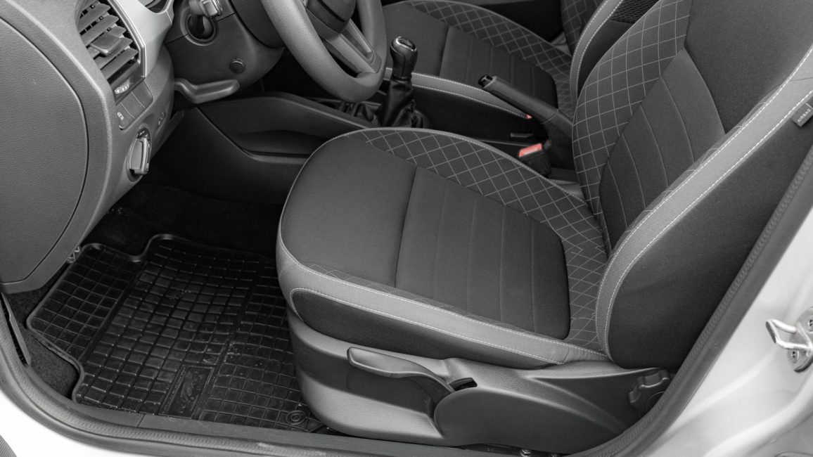 Skoda Fabia 1.0 TSI Ambition WU7477H w zakupie za gotówkę