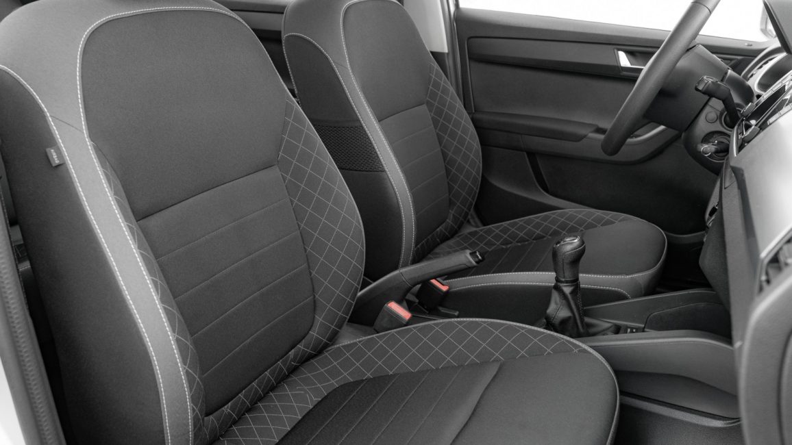 Skoda Fabia 1.0 TSI Ambition WU7477H w leasingu dla firm