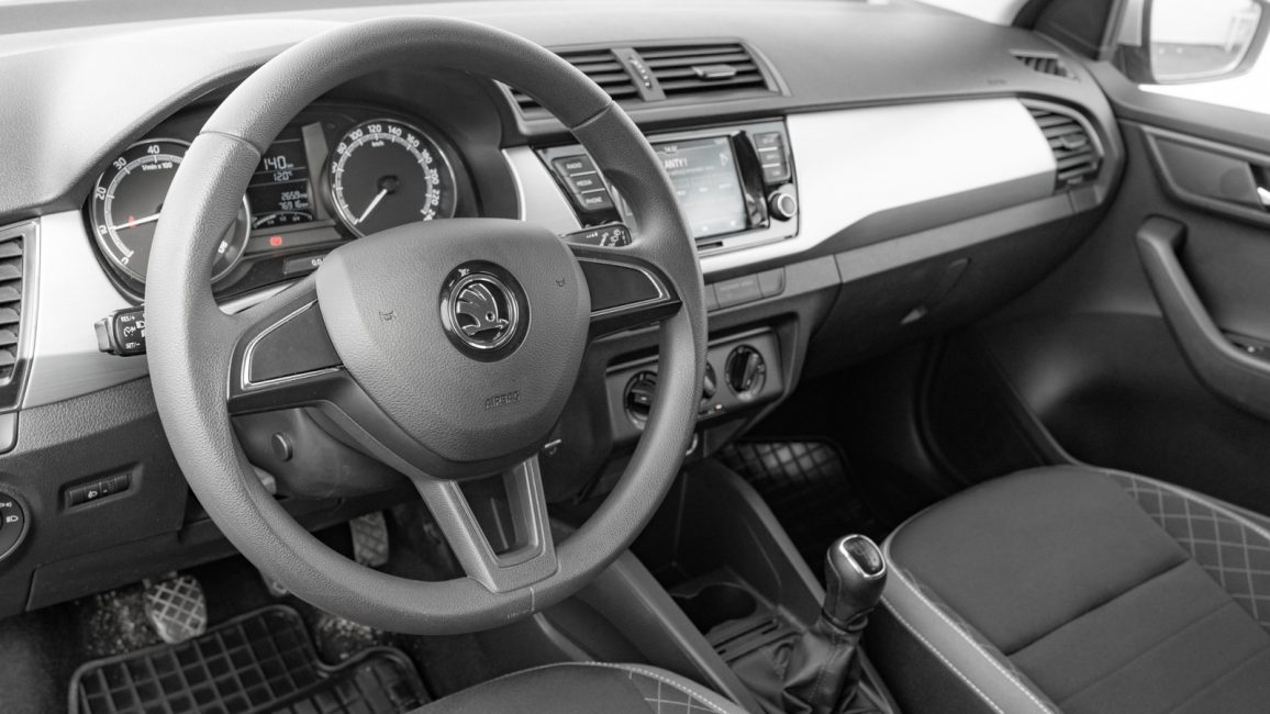 Skoda Fabia 1.0 TSI Ambition WE437VG w leasingu dla firm