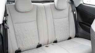 Fiat 500 3+1 42 kWh La Prima NO4441Y w zakupie za gotówkę