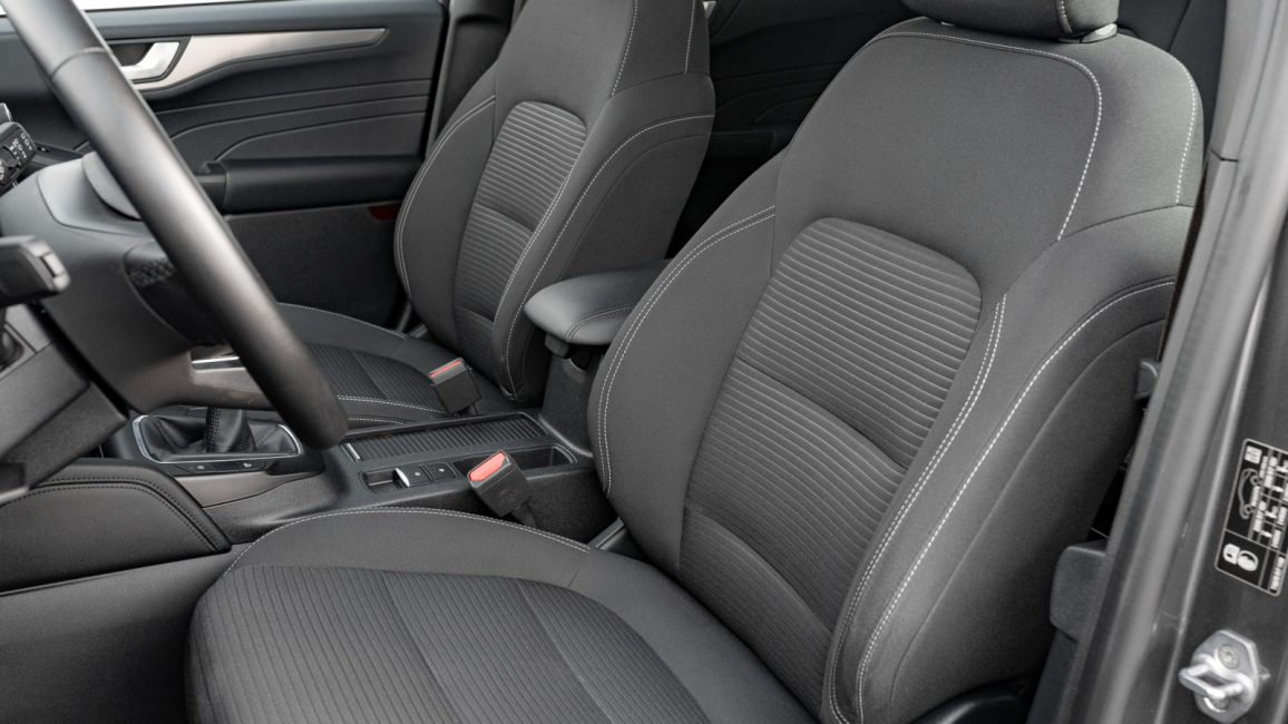 Ford Kuga 1.5 EcoBoost FWD Titanium WD4670R w abonamencie