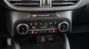 Ford Kuga 1.5 EcoBoost FWD Titanium WD4670R w abonamencie