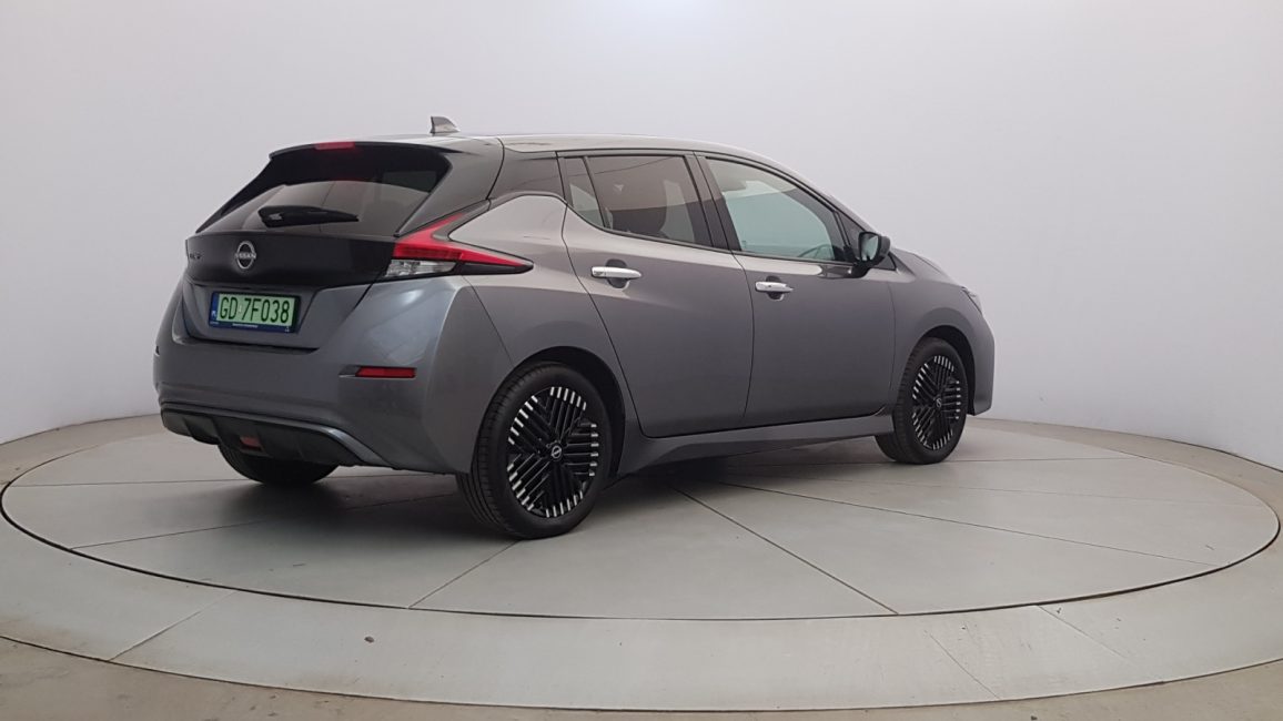 Nissan Leaf 40kWh N-Connecta GD7F038 w abonamencie
