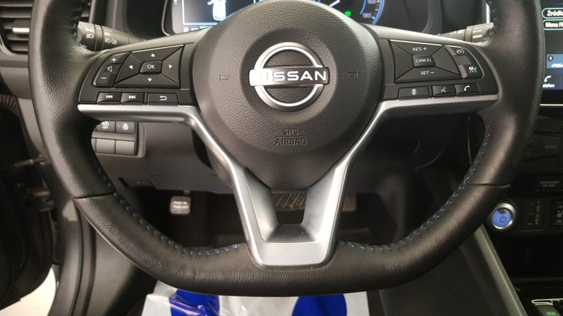 Nissan Leaf 40kWh N-Connecta GD7F038 w abonamencie