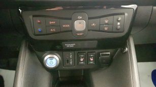 Nissan Leaf 40kWh N-Connecta GD7F038 w abonamencie