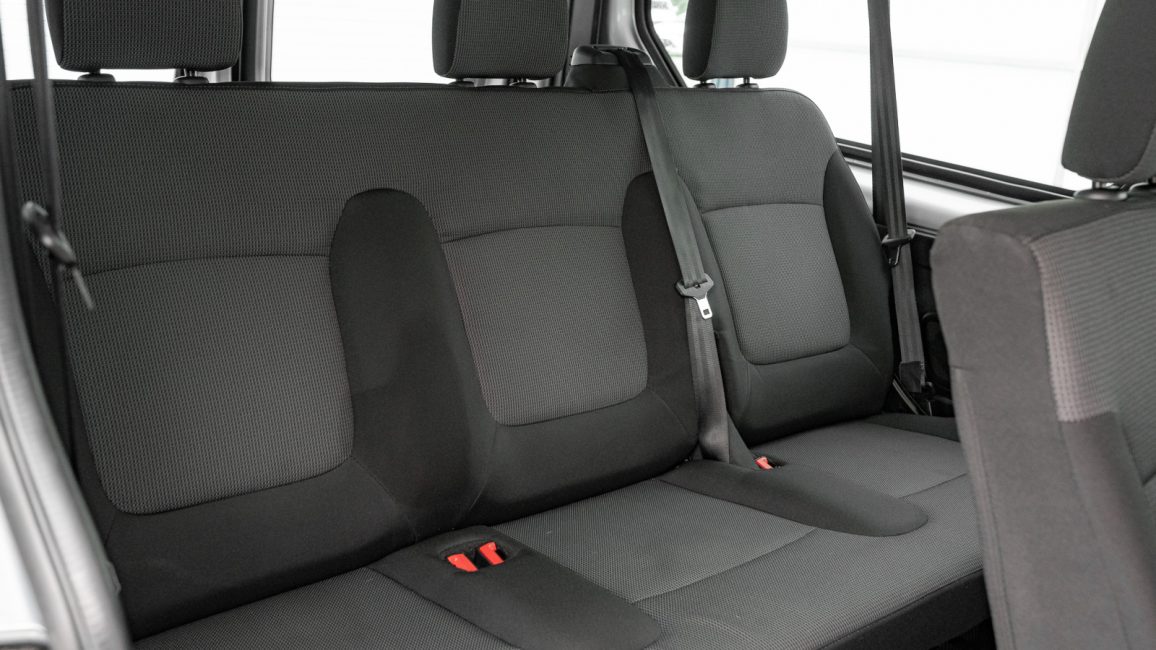 Renault Trafic Kombi 2.0 Blue dCi L2 Pack Clim WJ7045M w leasingu dla firm