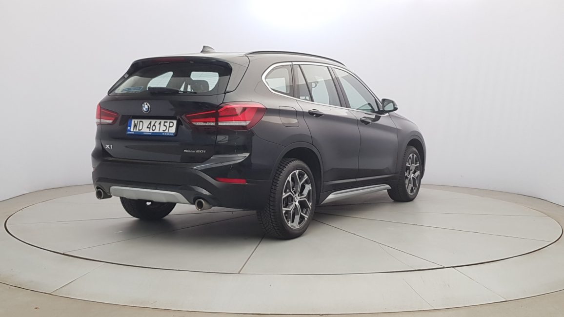 BMW X1 sDrive20i xLine aut WD4615P w abonamencie