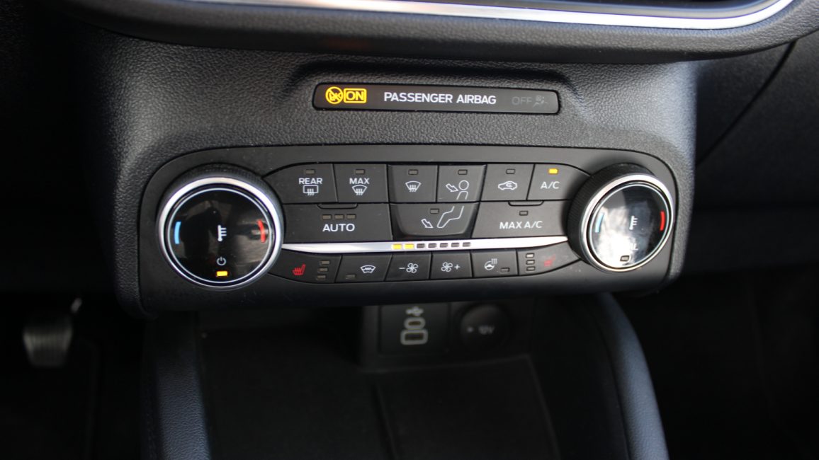 Ford Kuga 1.5 EcoBoost FWD Titanium WJ7436L w abonamencie