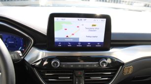 Ford Kuga 1.5 EcoBoost FWD Titanium WJ7436L w abonamencie