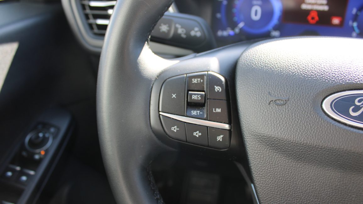 Ford Kuga 1.5 EcoBoost FWD Titanium WJ7436L w abonamencie