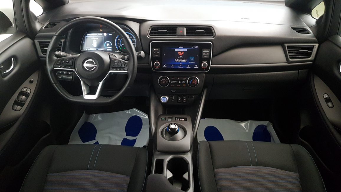 Nissan Leaf 40kWh Acenta GD1H930 w abonamencie