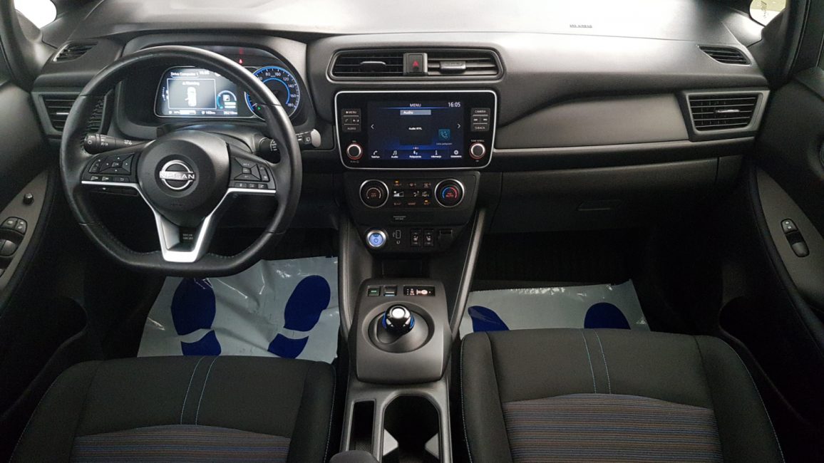 Nissan Leaf 40kWh Acenta GD1H903 w abonamencie