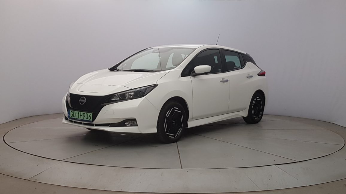 Nissan Leaf 40kWh Acenta GD1H906 w abonamencie