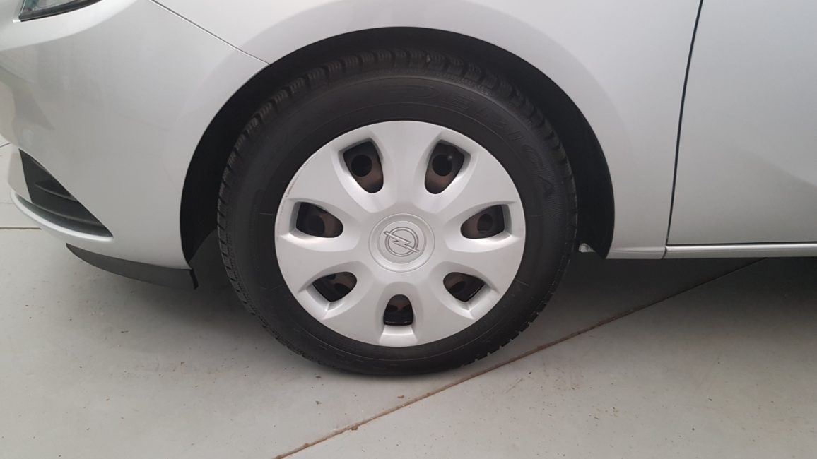 Opel Corsa 1.4 Enjoy WE780XA w leasingu dla firm