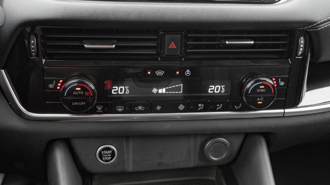 Nissan Qashqai 1.3 DIG-T mHEV N-Connecta Xtronic WD1380S w abonamencie