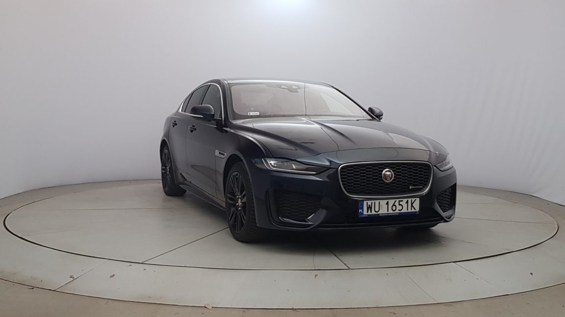 Jaguar XE 2.0 D180 R-Dynamic SE aut WU1651K w zakupie za gotówkę