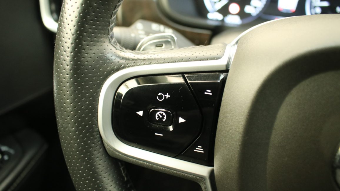 Volvo V90 D5 AWD Inscription aut WD3155H w zakupie za gotówkę