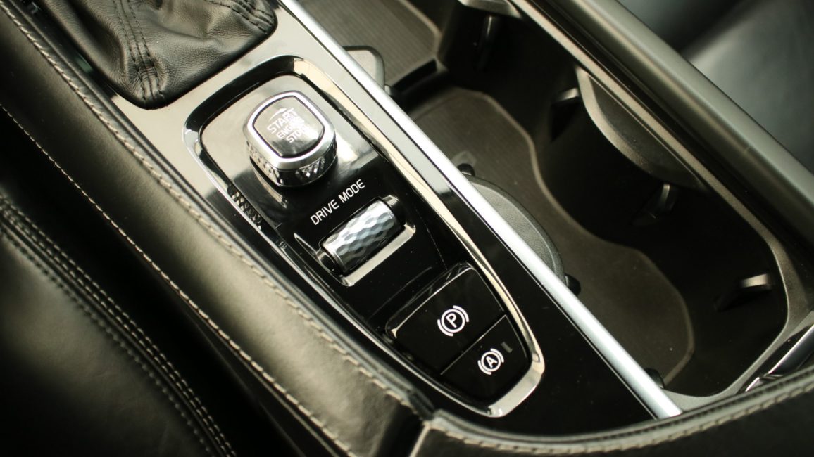 Volvo V90 D5 AWD Inscription aut WD3155H w zakupie za gotówkę